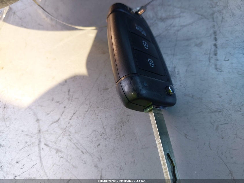 2020 HYUNDAI SANTA FE SE - 5NMS23AD9LH230873