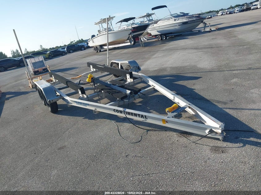 OTHER OTHER 2022. Lot# 43328828. VIN 1ZJBB2123NM140265. Photo 1