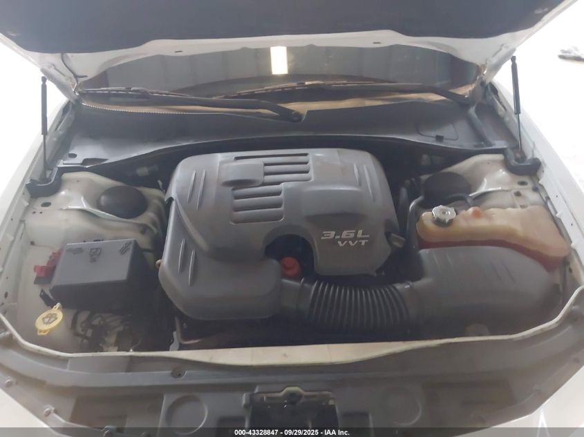 2016 Chrysler 300C VIN: 2C3CCAEG0GH207529 Lot: 43328847