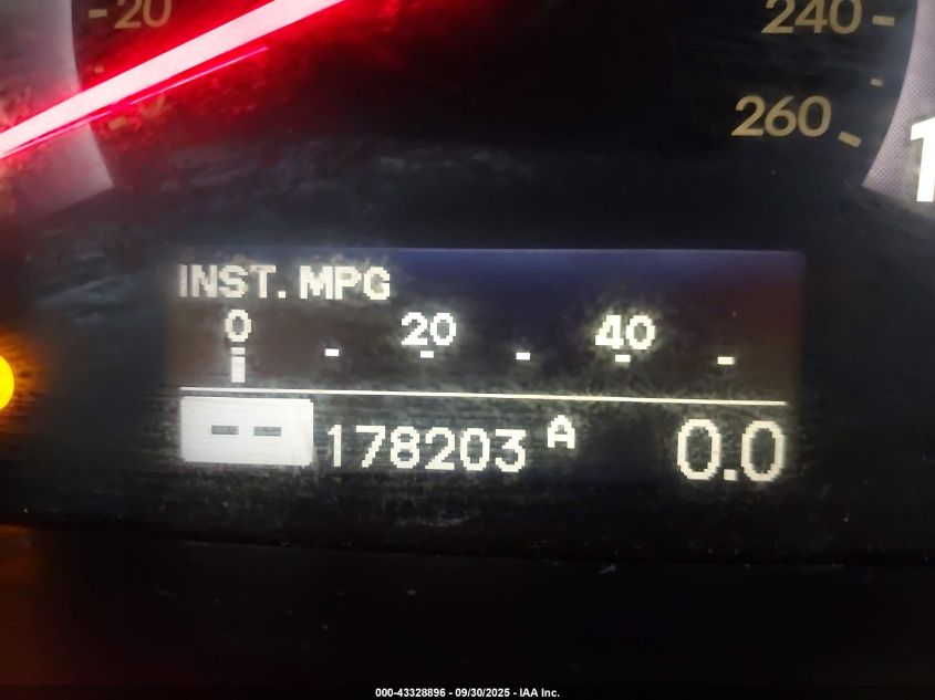 2005 Honda Odyssey Touring VIN: 5FNRL38805B089460 Lot: 43328896