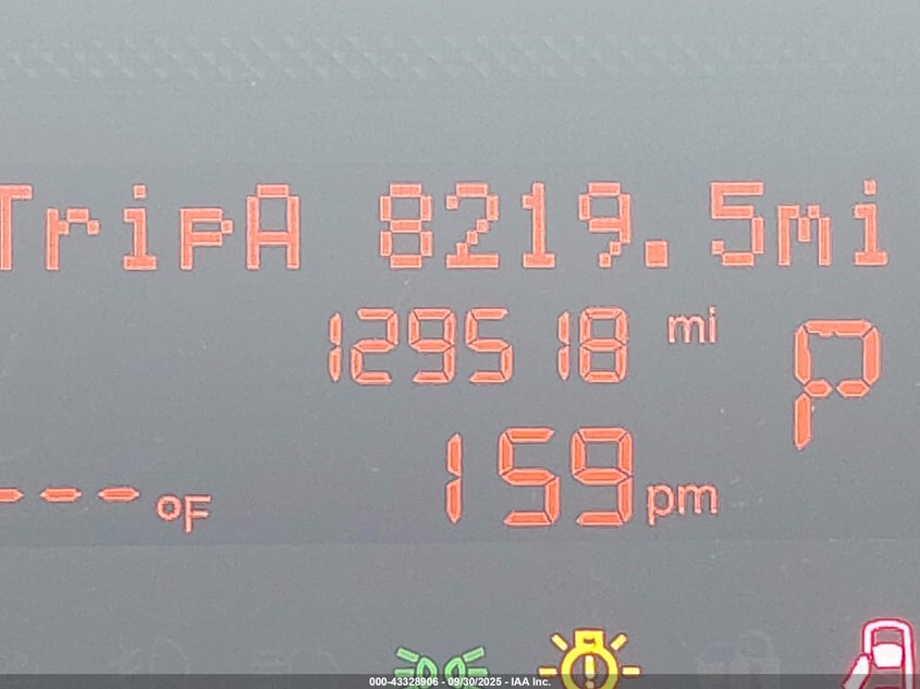 2017 Ram Promaster 1500 Low Roof 136 Wb VIN: 3C6TRVAG4HE552686 Lot: 43328906