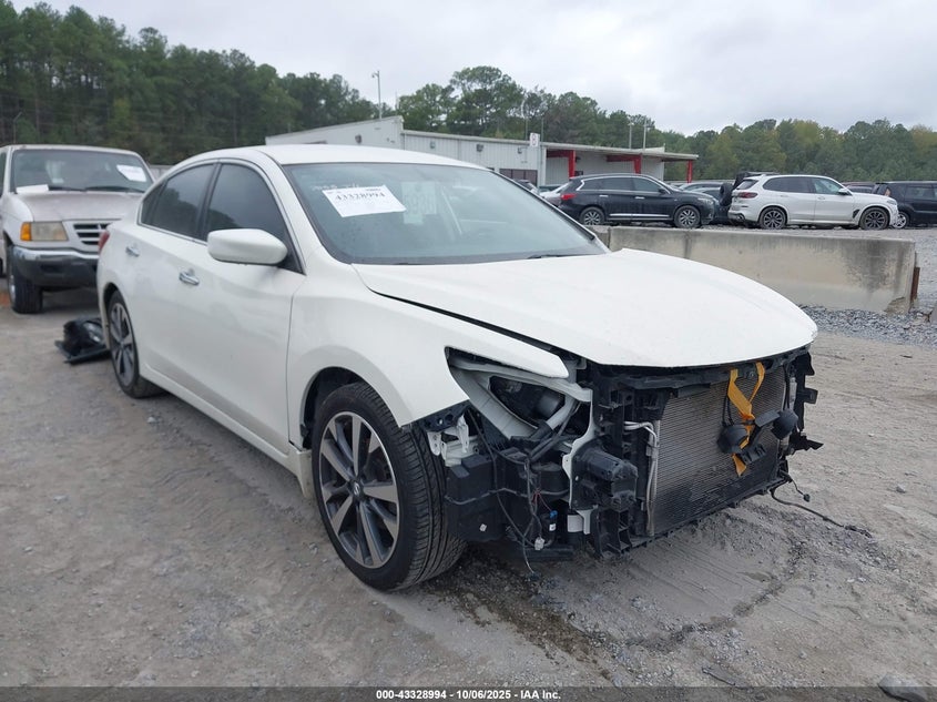 NISSAN ALTIMA 2.5 SR