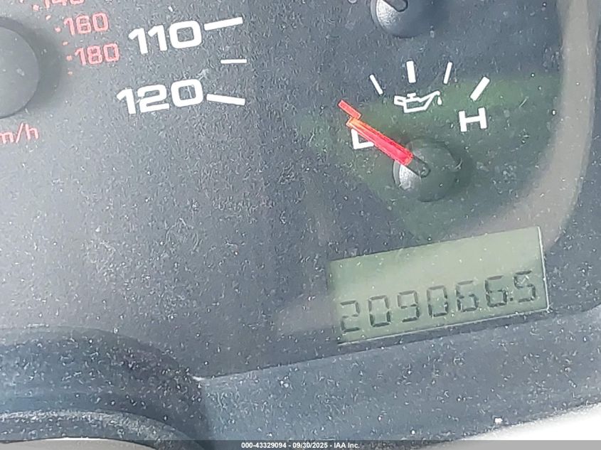 2007 Ford F-150 Stx/Xl/Xlt VIN: 1FTRF12247NA00087 Lot: 43329094