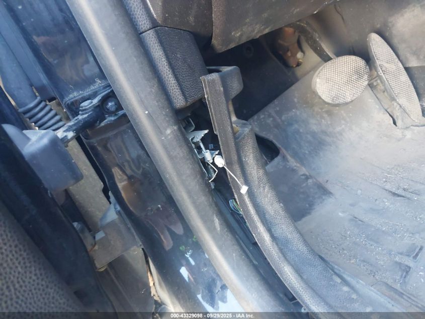 2013 Mini Hardtop Cooper VIN: WMWSU3C53DT689023 Lot: 43329098