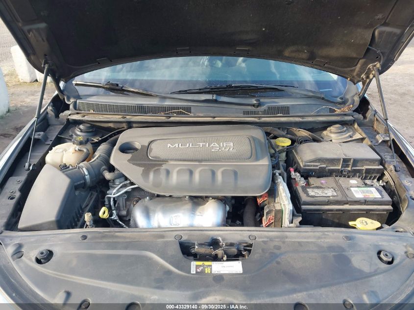 2015 Chrysler 200 Limited VIN: 1C3CCCAB8FN559804 Lot: 43329140