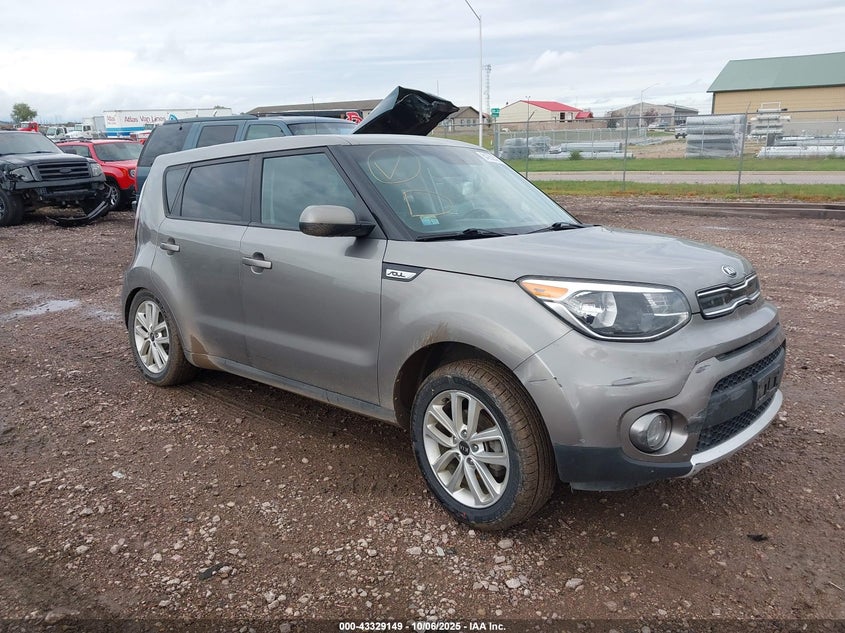 KIA SOUL +
