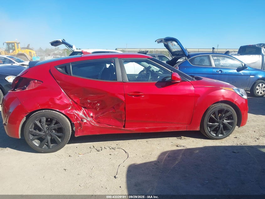 2016 HYUNDAI VELOSTER - KMHTC6AD3GU256527