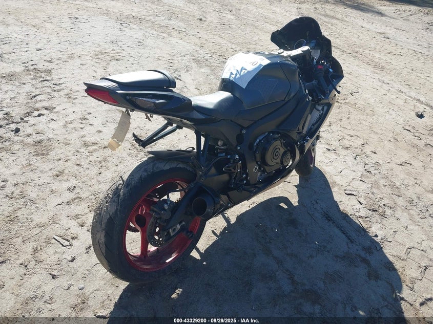 VIN JS1GN7FA7H2100602 2017 SUZUKI GSX-R600