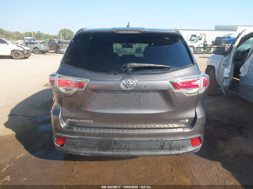 2014 TOYOTA HIGHLANDER XLE V6 - 5TDKKRFH8ES021137