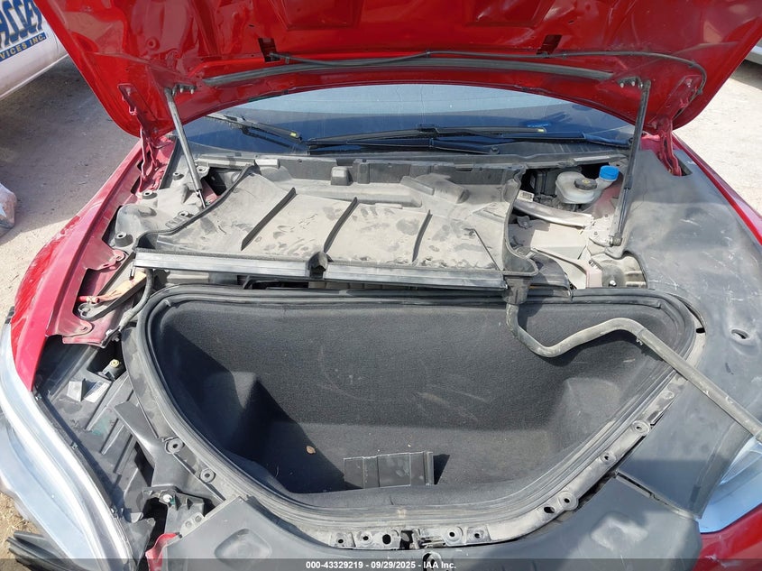 2016 Tesla Model S 60D/70D/75D/85D/90D VIN: 5YJSA1E29GF160993 Lot: 43329219