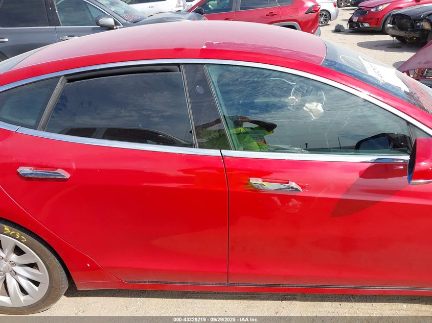 2016 Tesla Model S 60D/70D/75D/85D/90D VIN: 5YJSA1E29GF160993 Lot: 43329219