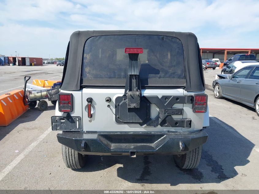 2007 Jeep Wrangler Sahara VIN: 1J8FA54167L209011 Lot: 43329250
