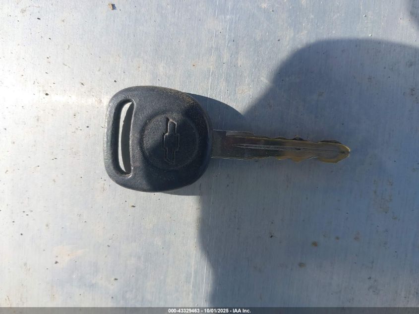 2000 Chevrolet Silverado 1500 VIN: 1GCEC14VXYE110223 Lot: 43329463