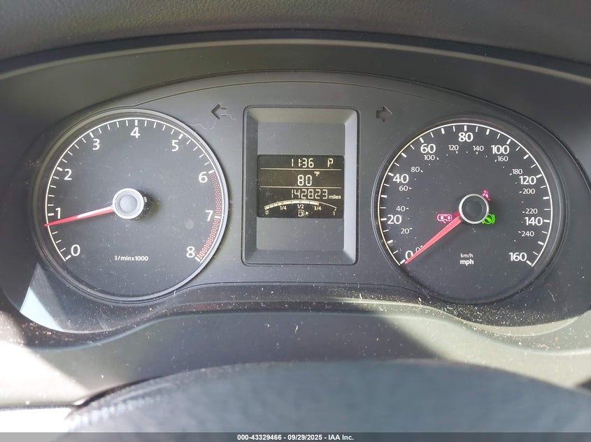 2011 Volkswagen Jetta 2.5L Se VIN: 3VWDX7AJ7BM302590 Lot: 43329466