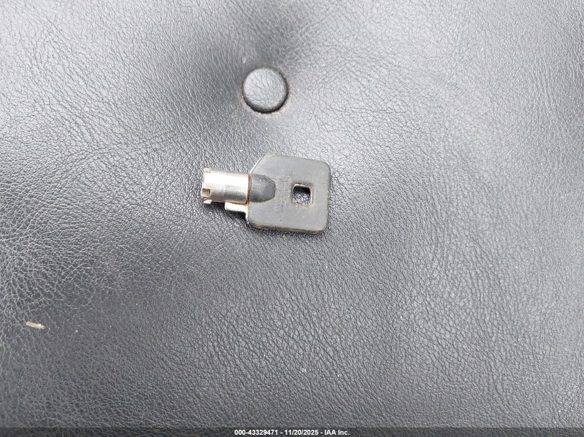 1999 Harley-Davidson Flhr VIN: 1HD1FDV13XY636465 Lot: 43329471