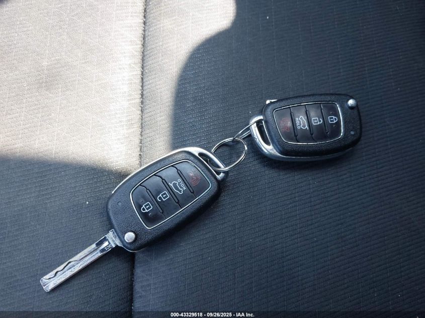 2016 Hyundai Tucson Se VIN: KM8J3CA49GU151660 Lot: 43329518