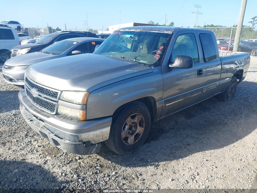 1GCEC19V06Z289046 2006 CHEVROLET SILVERADO photo no. 2