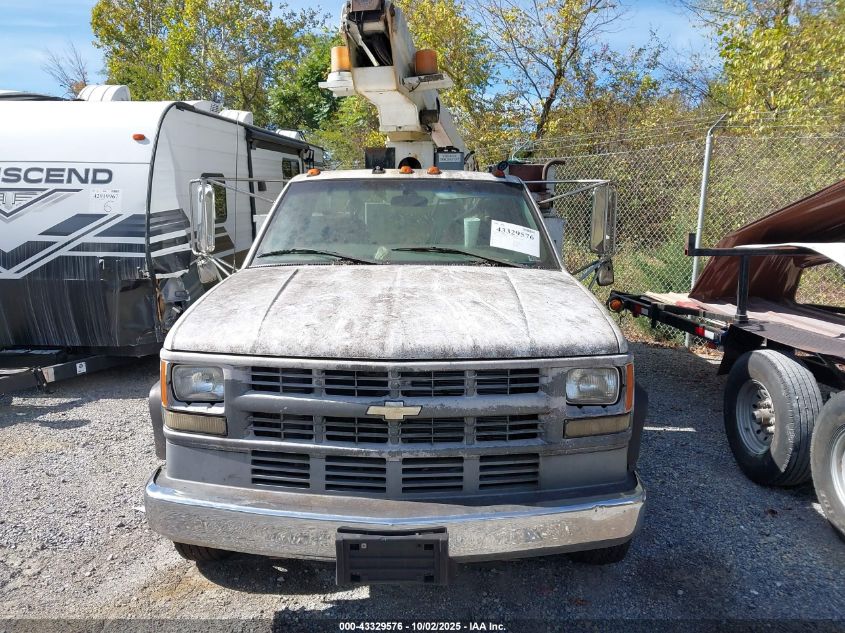 2000 Chevrolet C3500 Hd Chassis VIN: 1GBKC34J0YF493308 Lot: 43329576