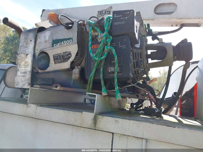 2000 Chevrolet C3500 Hd Chassis VIN: 1GBKC34J0YF493308 Lot: 43329576