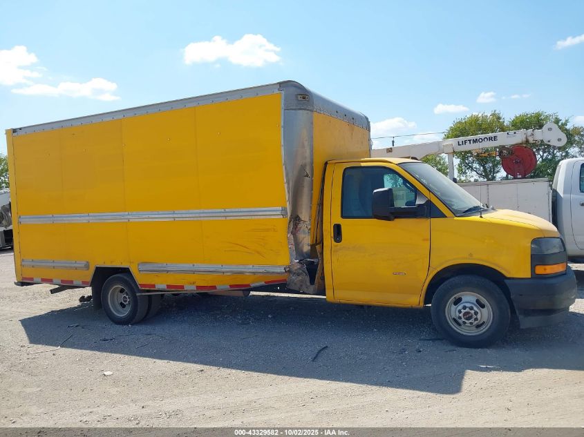 2019 GMC Savana Cutaway Work Van VIN: 7GZ37TCG0KN007610 Lot: 43329582