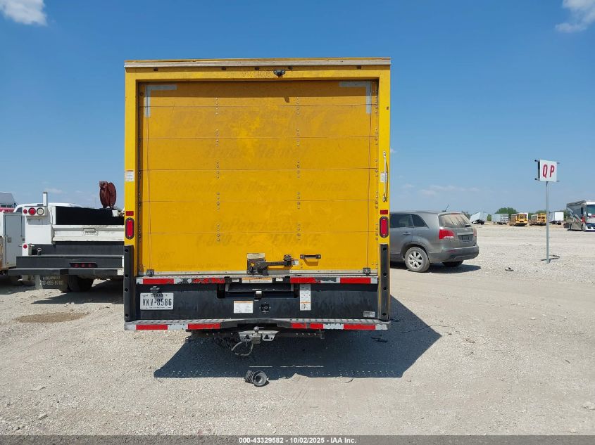 2019 GMC Savana Cutaway Work Van VIN: 7GZ37TCG0KN007610 Lot: 43329582