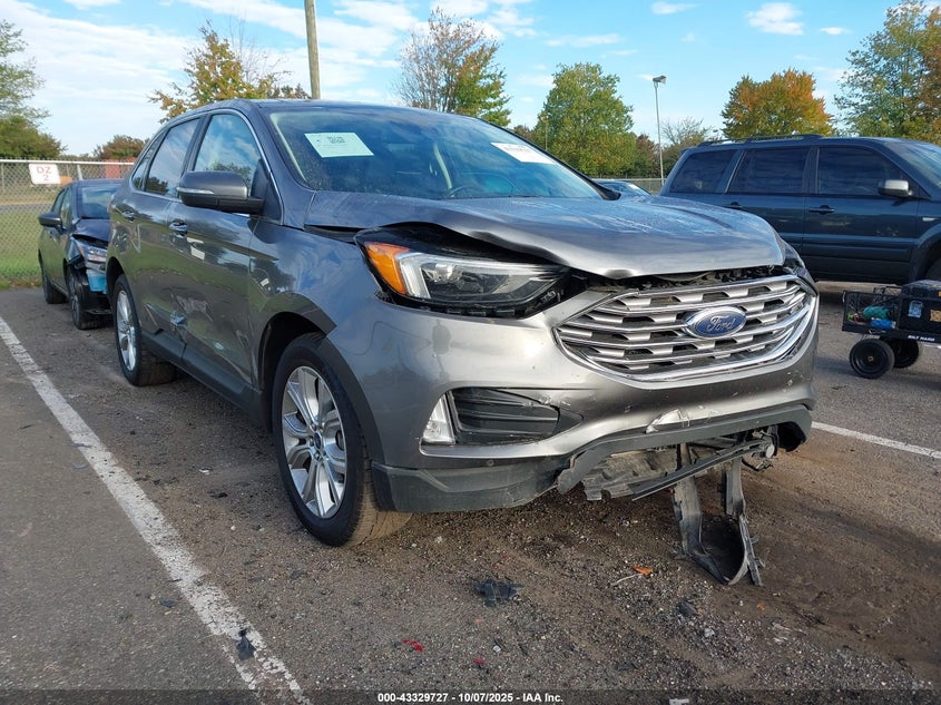FORD EDGE TITANIUM