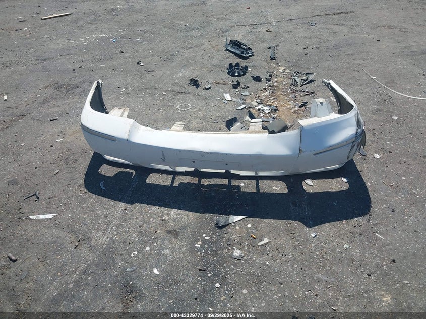 2006 Mercury Grand Marquis Gs VIN: 2MEFM74V46X620565 Lot: 43329774