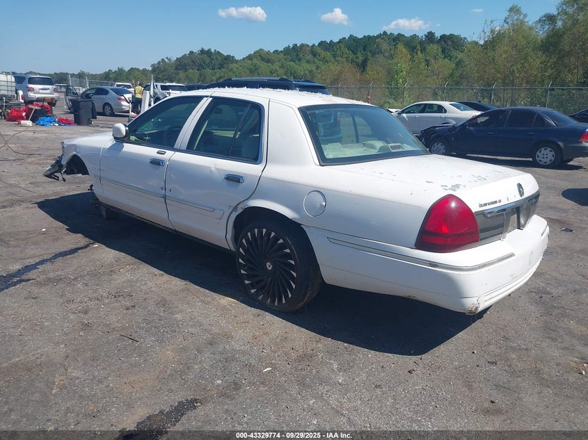 2MEFM74V46X620565 2006 MERCURY GRAND MARQUIS photo no. 3