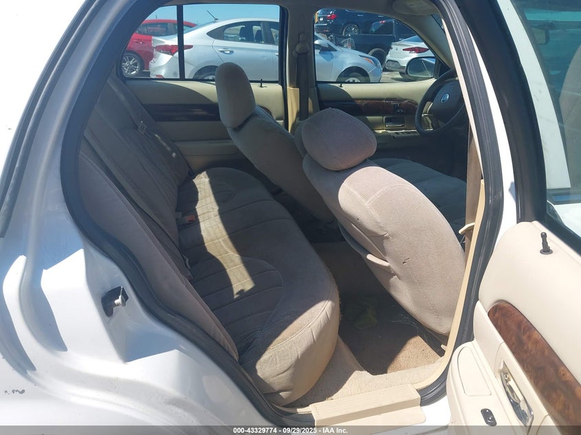 2006 Mercury Grand Marquis Gs VIN: 2MEFM74V46X620565 Lot: 43329774