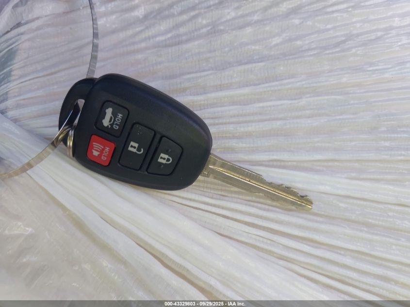 2017 Toyota Camry Se VIN: 4T1BF1FK2HU723421 Lot: 43329803