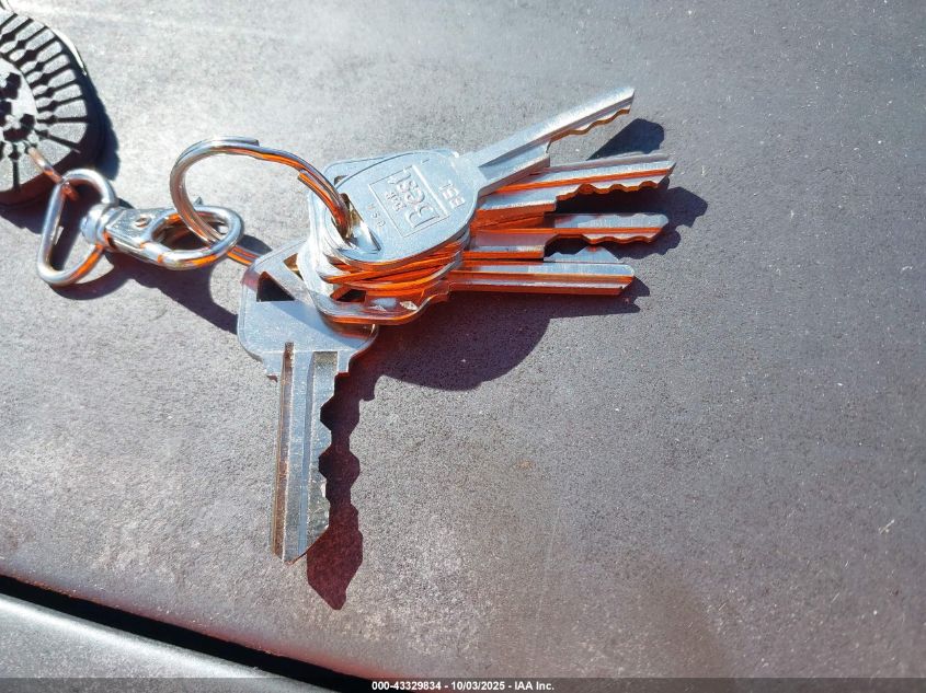 1988 Buick Electra Park Avenue VIN: 1G4CW51C6J1669219 Lot: 43329834