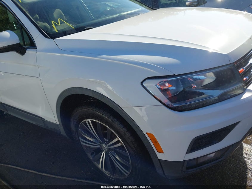 2018 VOLKSWAGEN TIGUAN 2.0T SE/2.0T SEL 3VV3B7AX2JM016549
