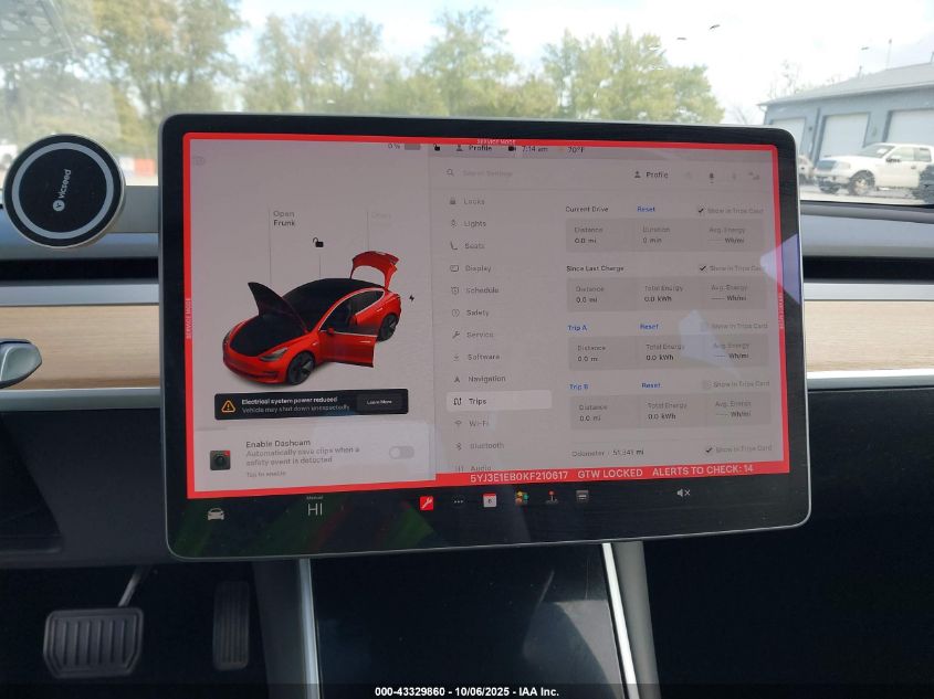 2019 Tesla Model 3 Long Range/Performance VIN: 5YJ3E1EB0KF210617 Lot: 43329860