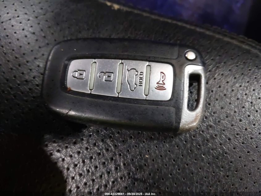 2011 Kia Sorento Sx V6 VIN: 5XYKW4A23BG115641 Lot: 43329861