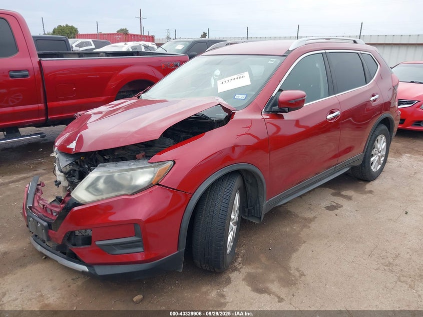 5N1AT2MTXJC827799 2018 NISSAN ROGUE photo no. 2