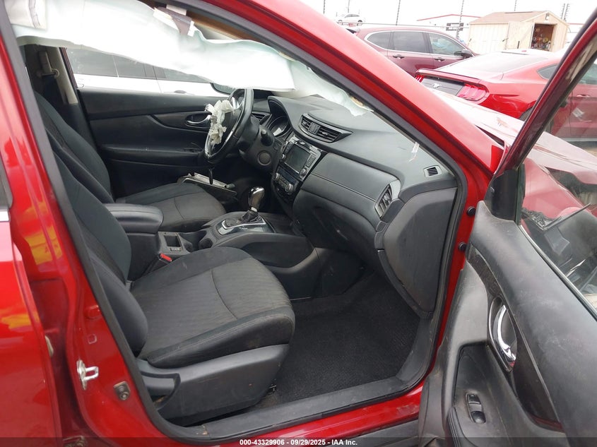 5N1AT2MTXJC827799 2018 NISSAN ROGUE photo no. 5