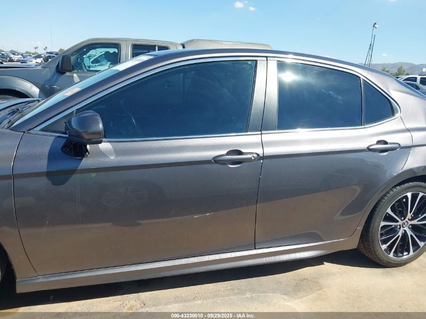 2018 Toyota Camry Se VIN: 4T1B11HK4JU141354 Lot: 43330010