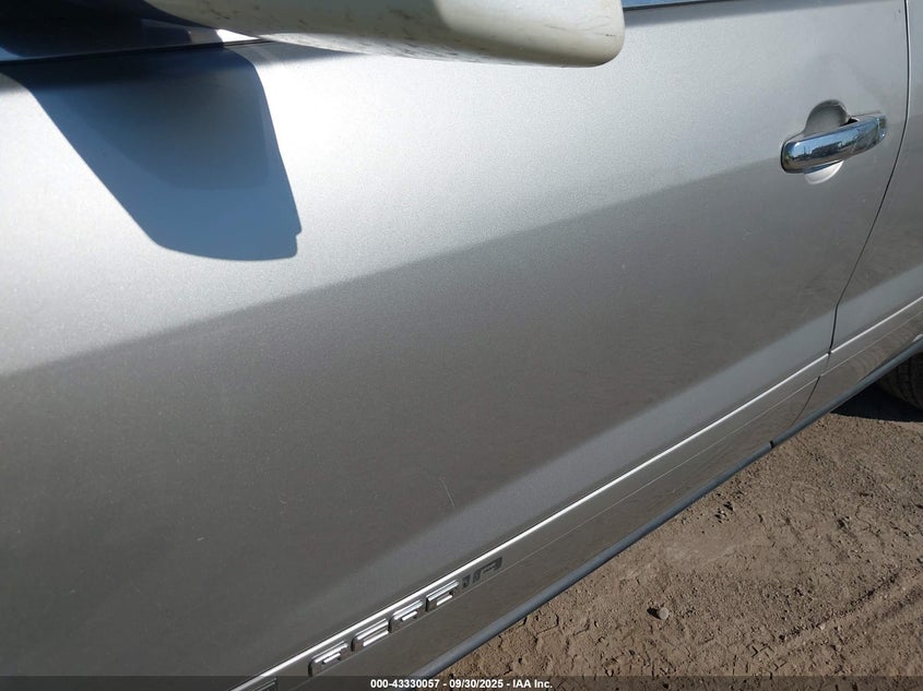 2008 GMC Acadia Slt-2 VIN: 1GKER33778J129773 Lot: 43330057