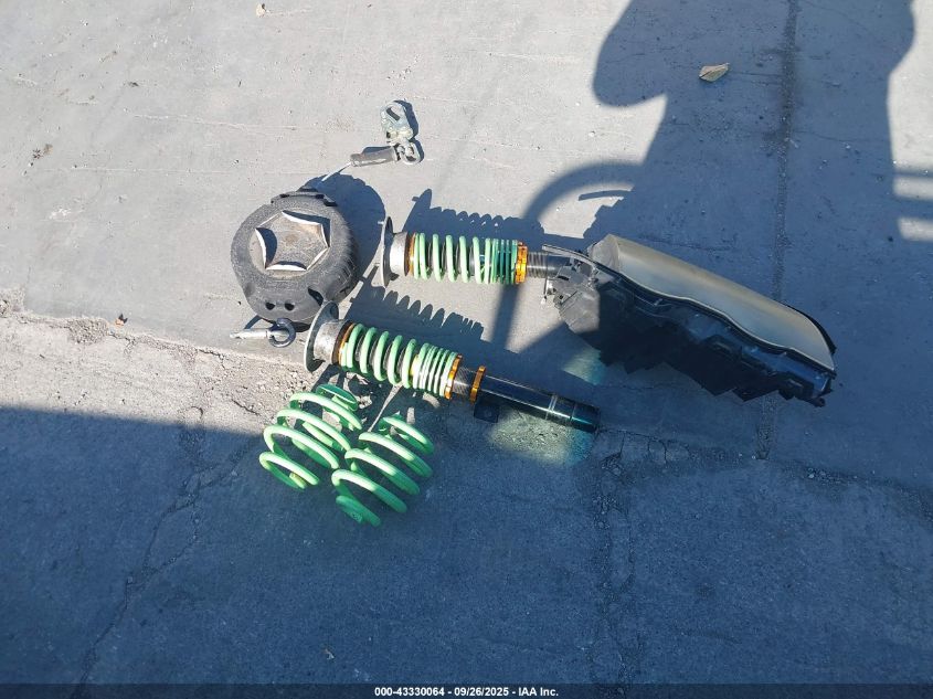 2000 BMW 323I VIN: WBAAM3345YKC72665 Lot: 43330064