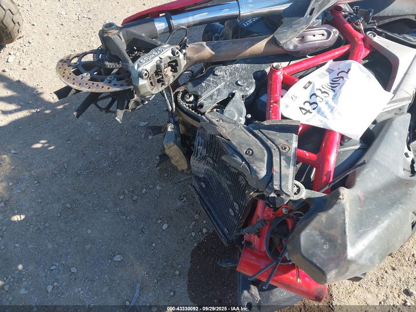 2013 DUCATI HYPERMOTARD HYPERSTRADA ZDM1YBTS1DB003901