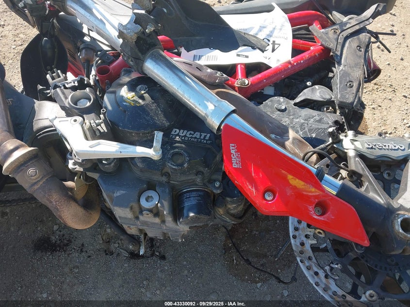 2013 DUCATI HYPERMOTARD HYPERSTRADA ZDM1YBTS1DB003901