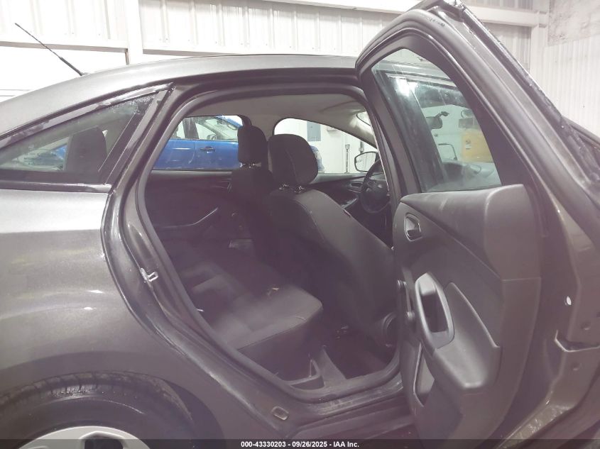 2015 Ford Focus S VIN: 1FADP3E24FL342136 Lot: 43330203