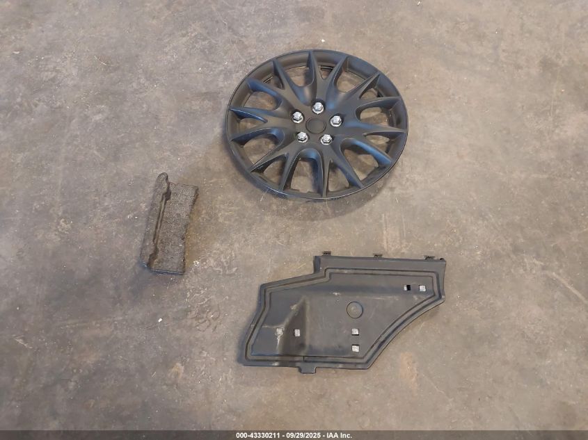 2016 Toyota Corolla Le VIN: 2T1BURHE1GC657164 Lot: 43330211