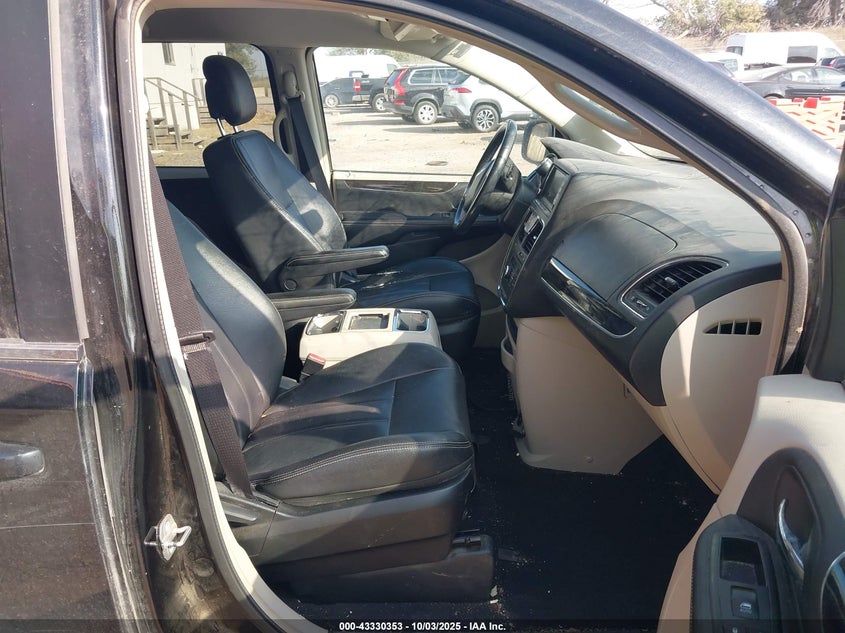 2014 CHRYSLER TOWN & COUNTRY TOURING - 2C4RC1BG3ER367549