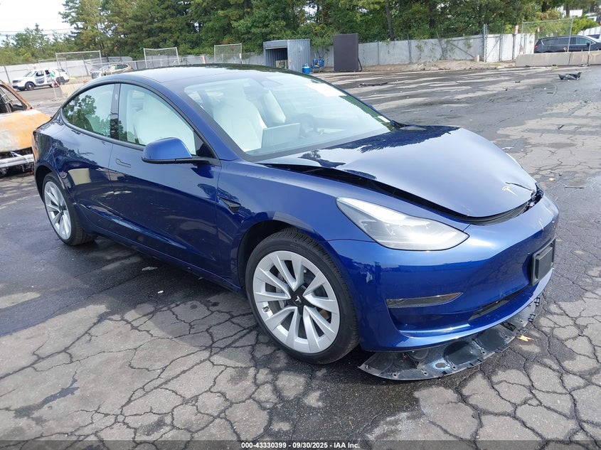 TESLA MODEL 3 REAR-WHEEL DRIVE