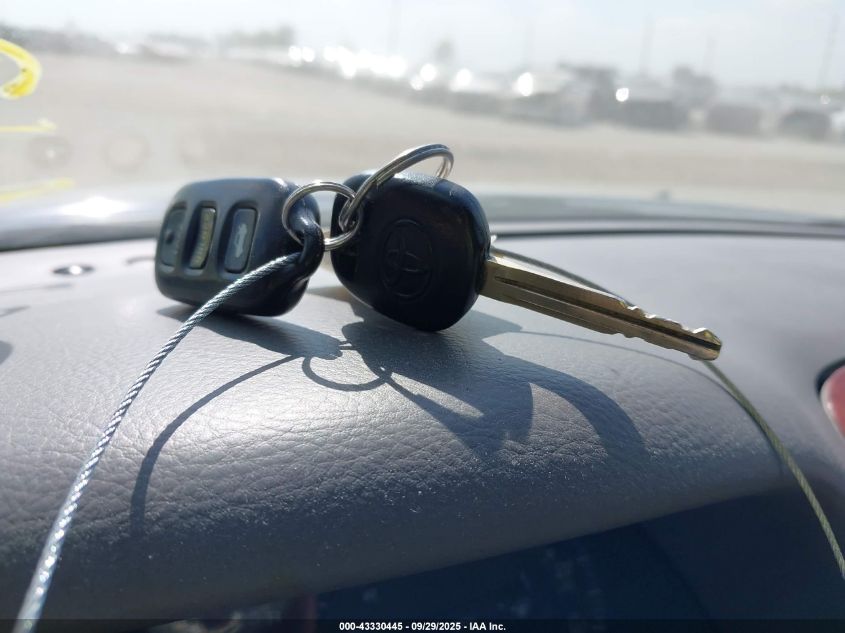 2002 Toyota Camry Xle VIN: 4T1BE30K12U555480 Lot: 43330445