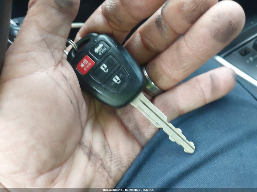 2017 Toyota Corolla Le VIN: 2T1BURHE9HC844556 Lot: 43330515