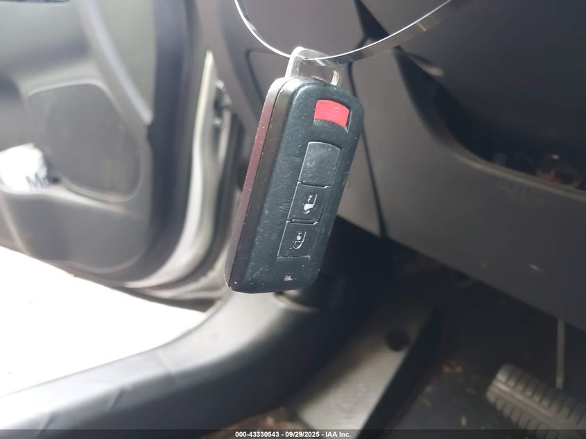 2018 MITSUBISHI OUTLANDER SPORT 2.4 SE - JA4AP3AW3JU015780