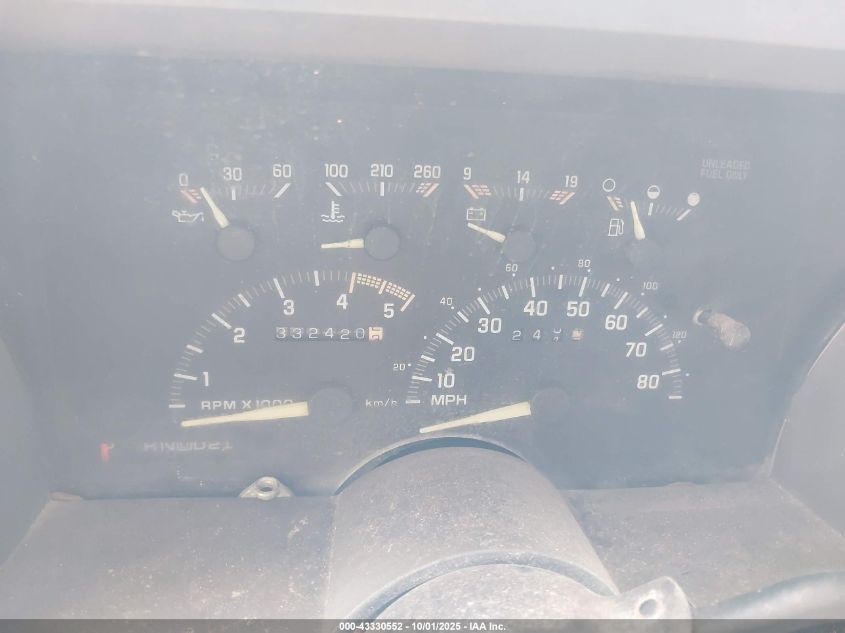 1993 Chevrolet Gmt-400 C1500 VIN: 2GCEC19K3P1162680 Lot: 43330552