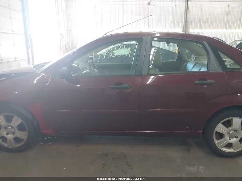 2007 Ford Focus S/Se/Ses VIN: 1FAHP34N97W354845 Lot: 43330631